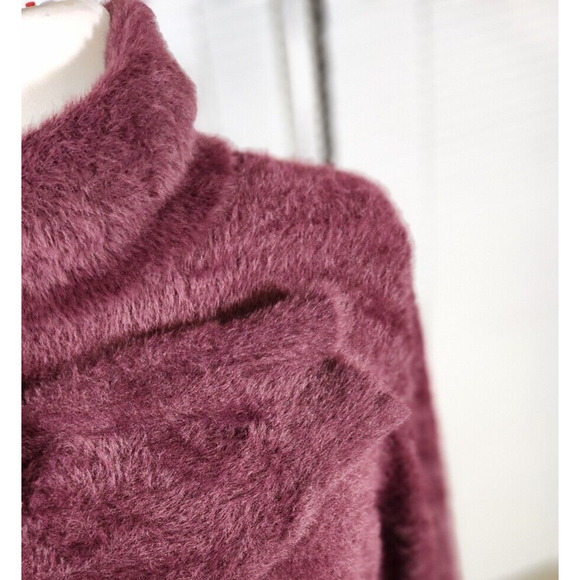 Halogen Medium $102 Plum Purple Soft Fuzzy Eyelash Luxury Turtleneck Sweater - Picture 3 of 8
